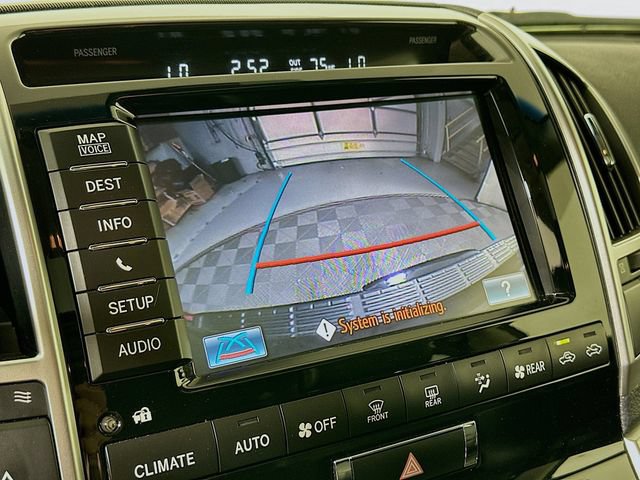 Used 2014 Toyota Land Cruiser AWD/4WD image 18