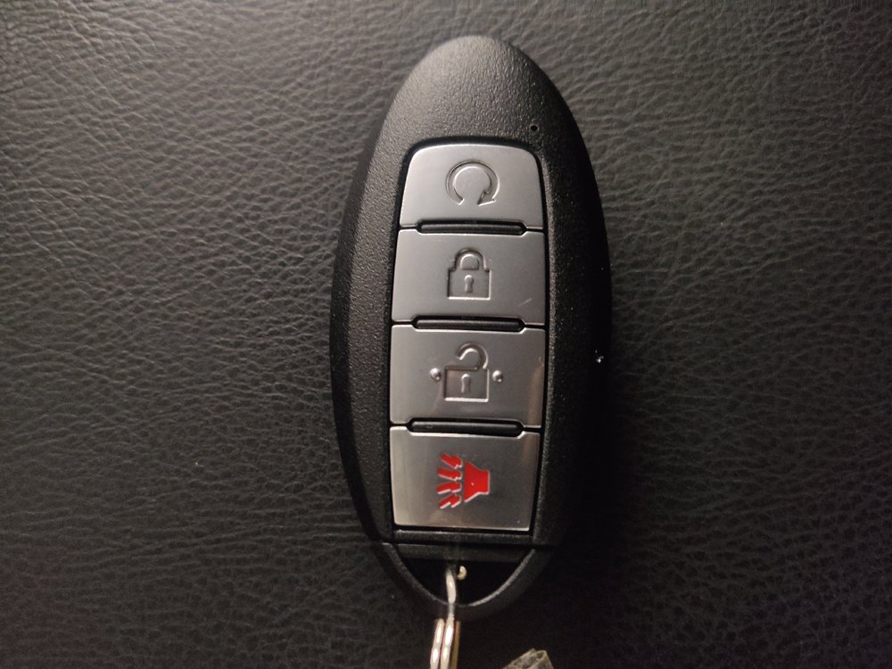 Used 2019 Nissan Pathfinder S FWD image 32