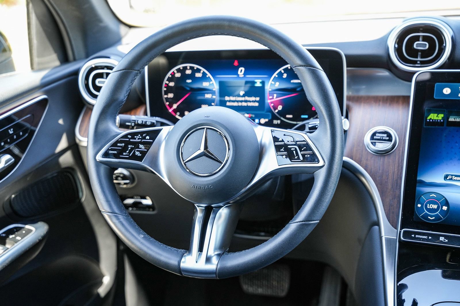 Certified 2026 Mercedes-Benz GLC 300 4MATIC image 15