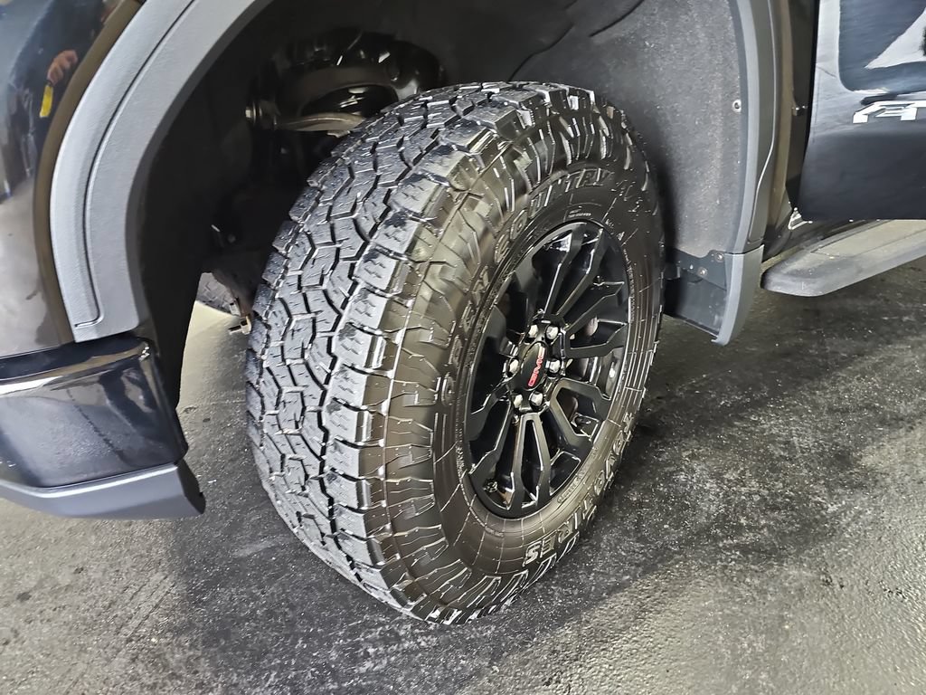 Used 2022 GMC Sierra 1500 AT4X AWD/4WD image 33