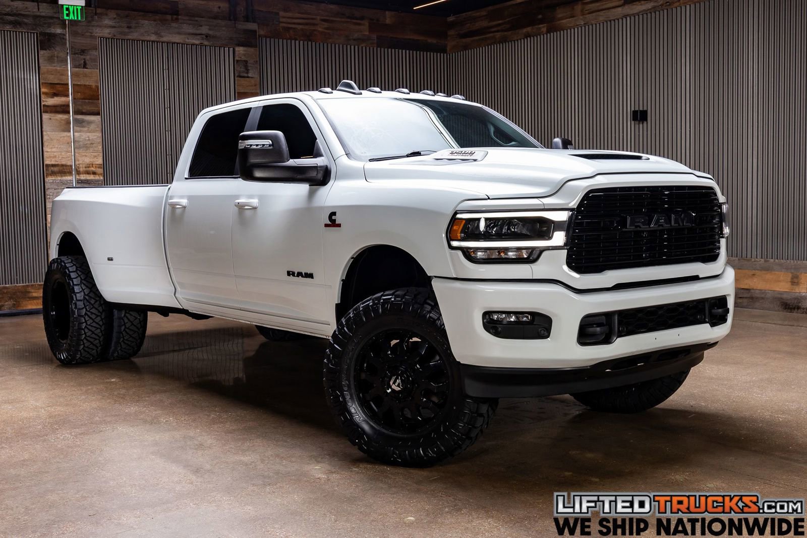 Used 2024 RAM 3500 Laramie w/ Night Edition AWD/4WD video 1