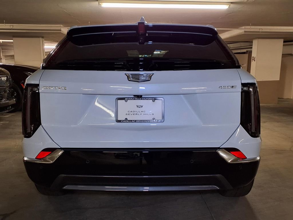 New 2026 Cadillac Optiq Luxury 1 RWD image 9
