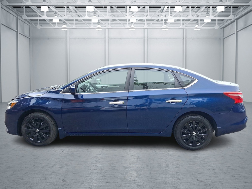 Used 2019 Nissan Sentra S FWD image 2