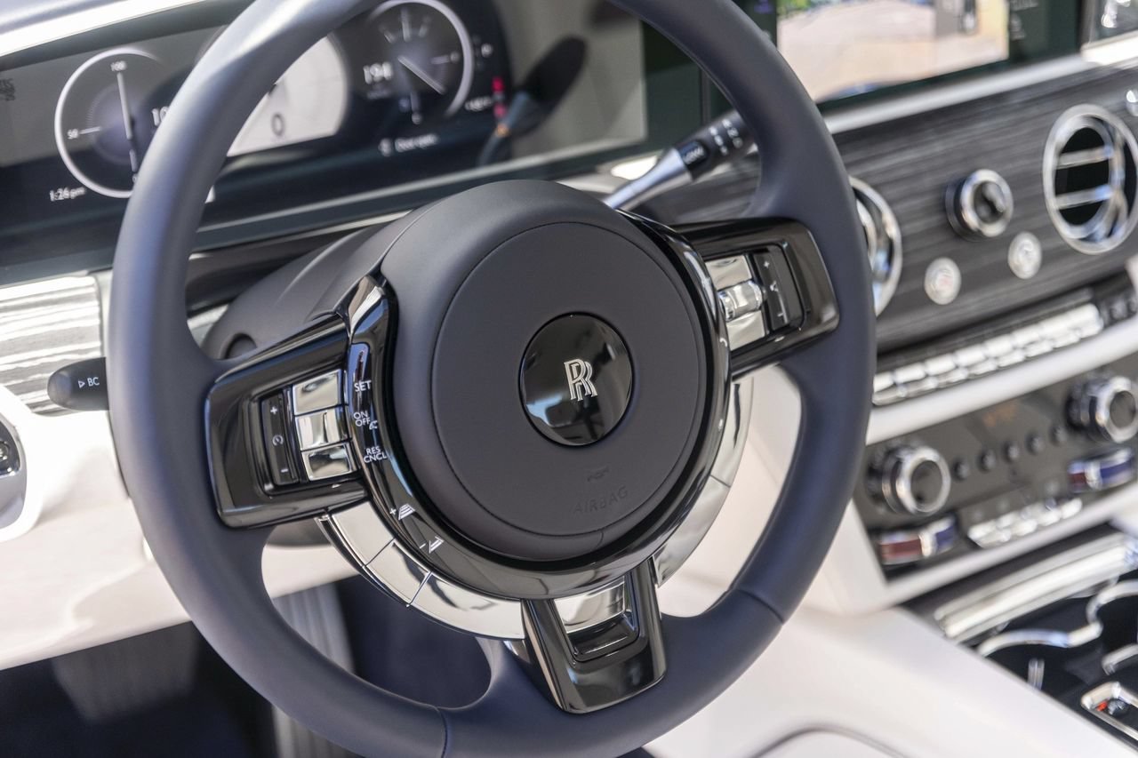New 2025 Rolls-Royce Ghost AWD/4WD image 25