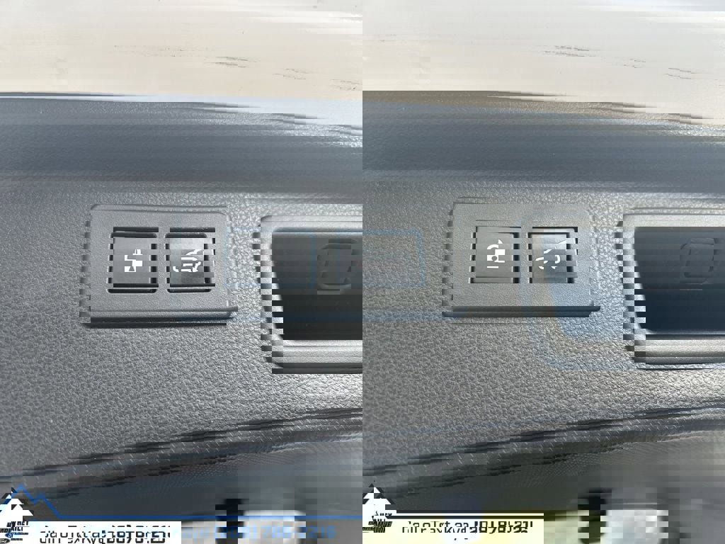 Used 2020 Subaru Forester Touring image 13