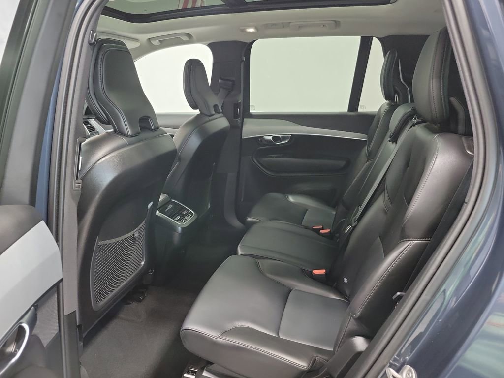 Used 2025 Volvo XC90 B5 Core image 46