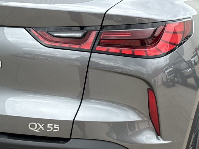 Used 2023 INFINITI QX55 Luxe w/ Cargo Package AWD/4WD image 7