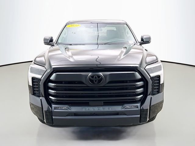 Used 2022 Toyota Tundra SR5 w/ SR5 Convenience Package image 2