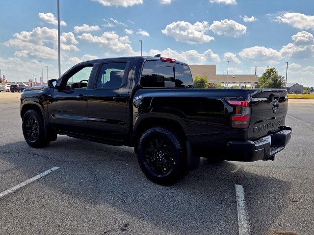 New 2027 Nissan Frontier SV w/ SV Convenience Package RWD image 9