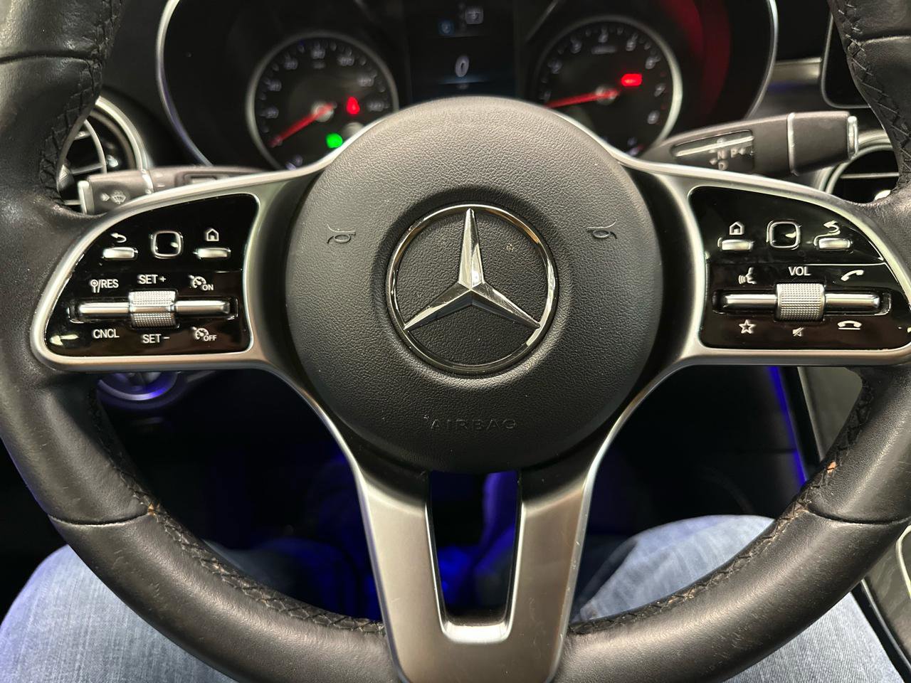 Used 2021 Mercedes-Benz GLC 300 4MATIC w/ Premium Package image 22