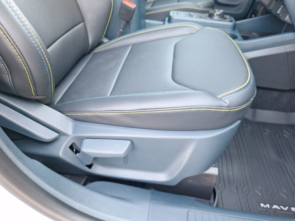 New 2026 Ford Maverick Lobo AWD/4WD image 18