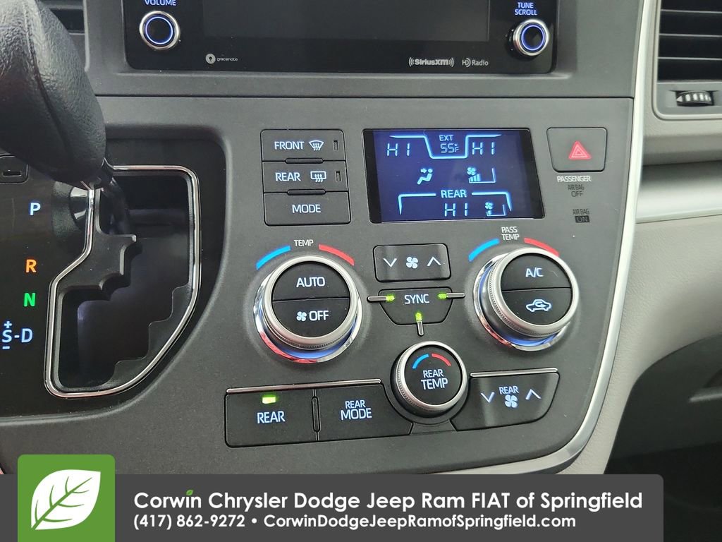 Used 2019 Toyota Sienna LE image 26
