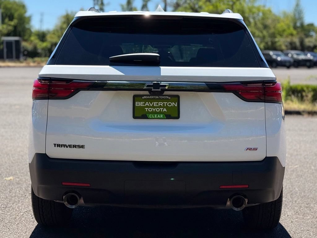 Used 2023 Chevrolet Traverse RS w/ LPO, Floor Liner Package FWD image 4