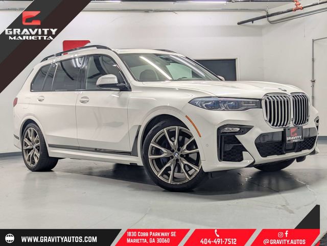 Used 2021 BMW X7 M50i AWD/4WD video 1