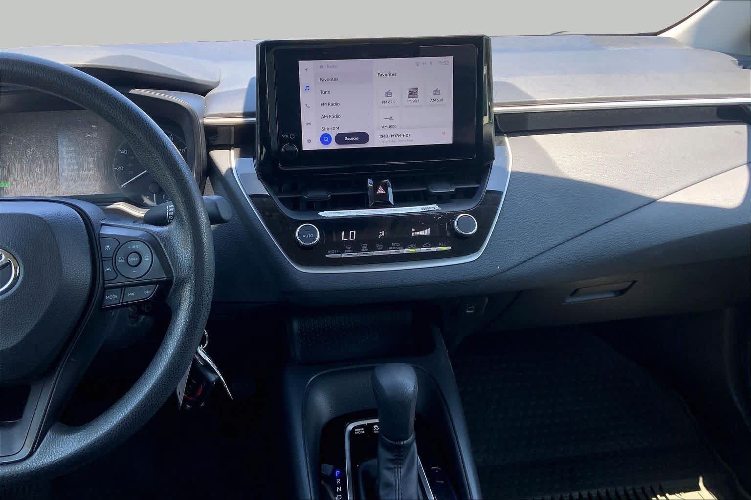 Used 2024 Toyota Corolla LE FWD image 6