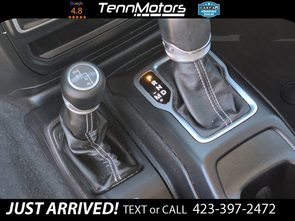 Used 2018 Jeep Wrangler Unlimited Sahara image 20