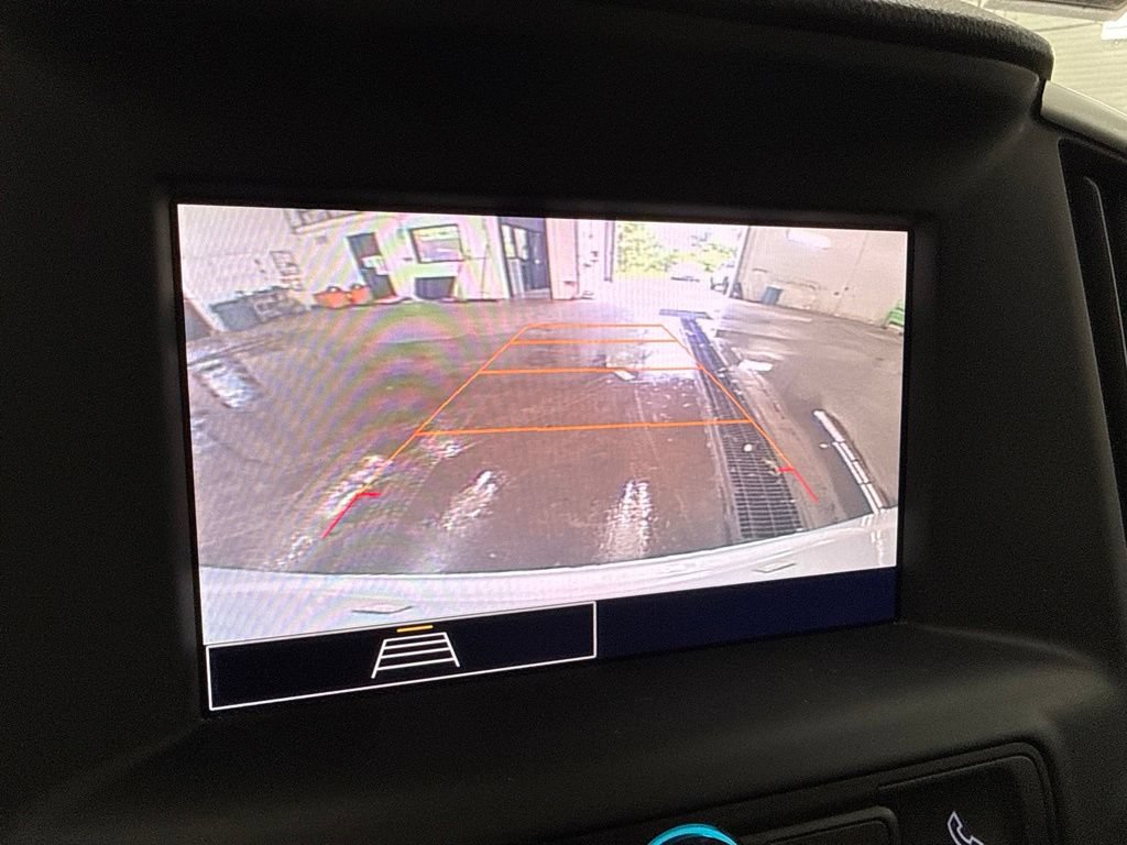 Used 2023 GMC Terrain SLE w/ Driver Convenience Package AWD/4WD image 31