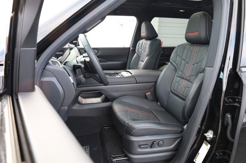 New 2025 Nissan Armada PRO-4X w/ Pro-4X Premium Package image 12