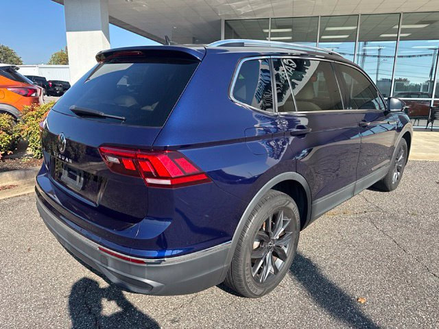 Used 2023 Volkswagen Tiguan SE FWD image 5