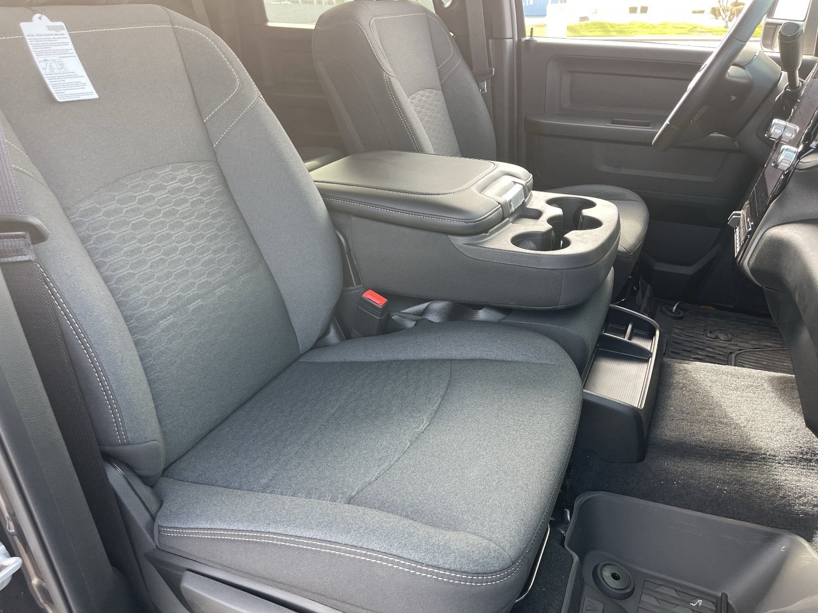 New 2026 RAM 3500 Tradesman AWD/4WD image 9