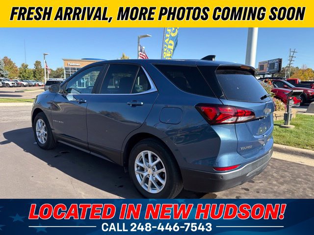 Used 2024 Chevrolet Equinox LT w/ LPO, Floor Liner Package FWD image 2