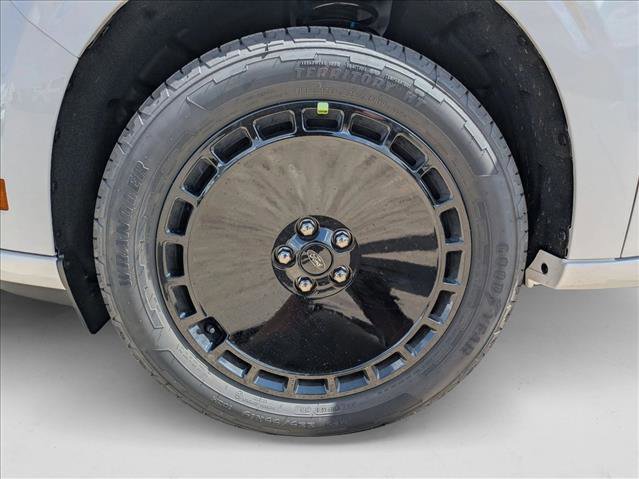 New 2025 Ford Maverick Lobo image 24