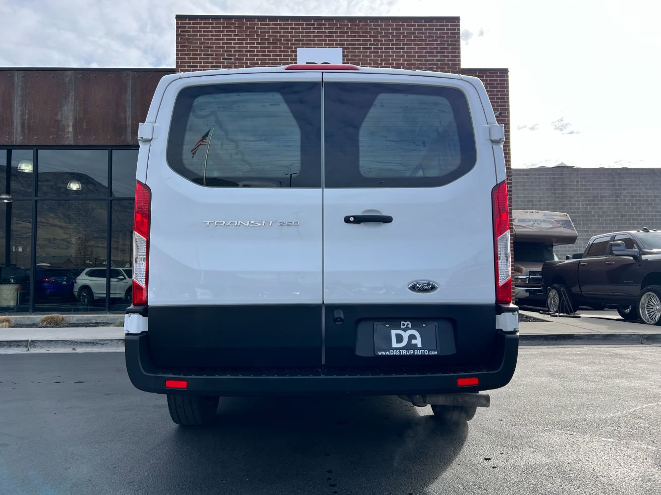 Used 2022 Ford Transit 250 Low Roof w/ Exterior Upgrade Package image 5