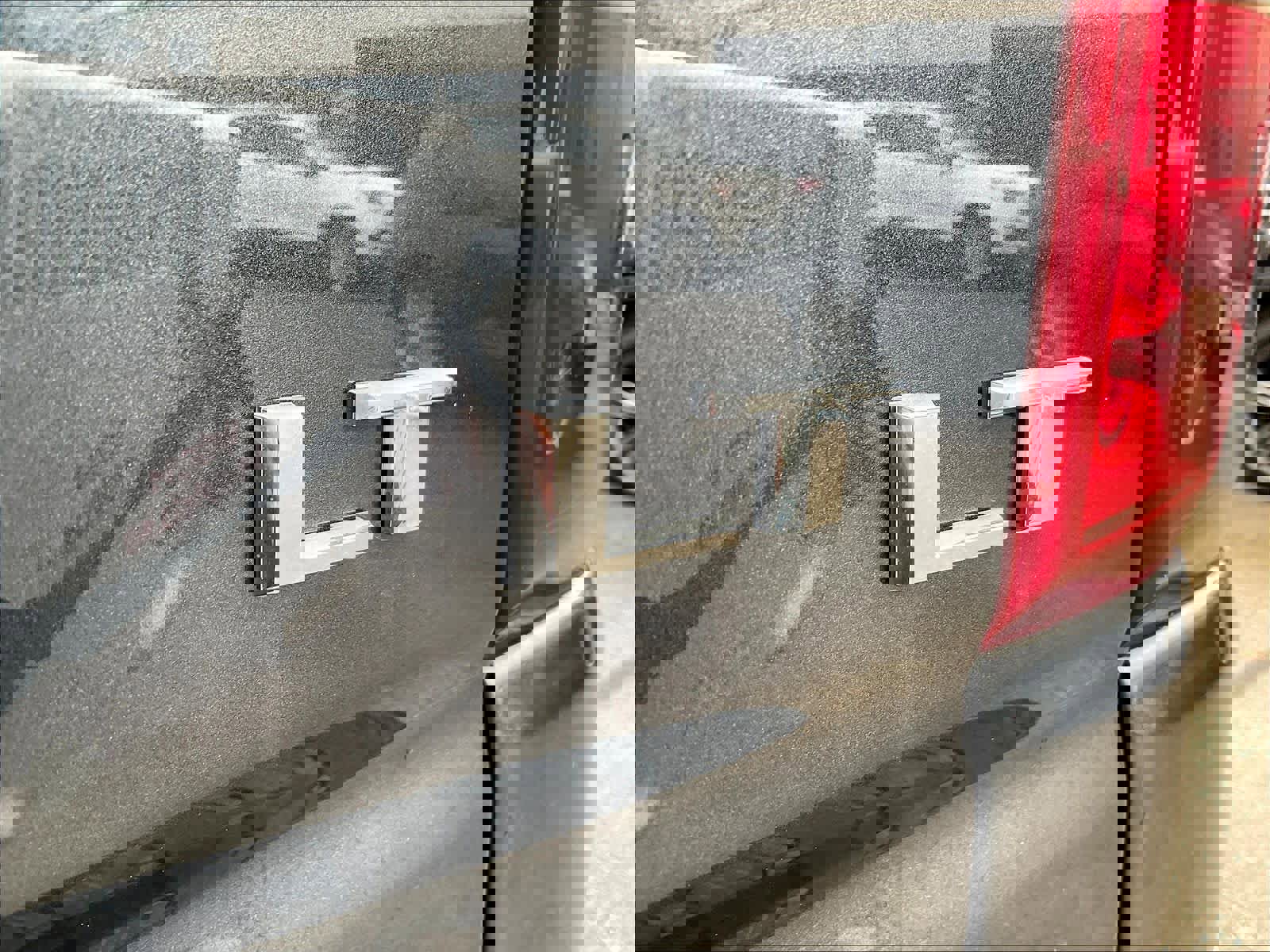 Used 2021 Chevrolet Silverado 1500 LT Trail Boss w/ Convenience Package II AWD/4WD image 28