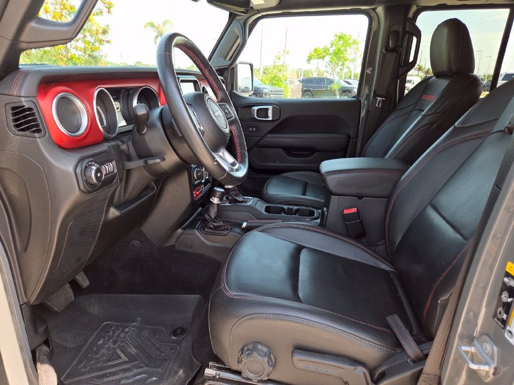 Certified 2021 Jeep Wrangler Unlimited Rubicon w/ Dual Top Group AWD/4WD image 28