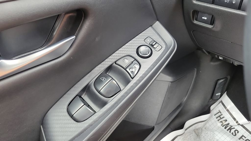 Used 2024 Nissan Sentra SV image 18