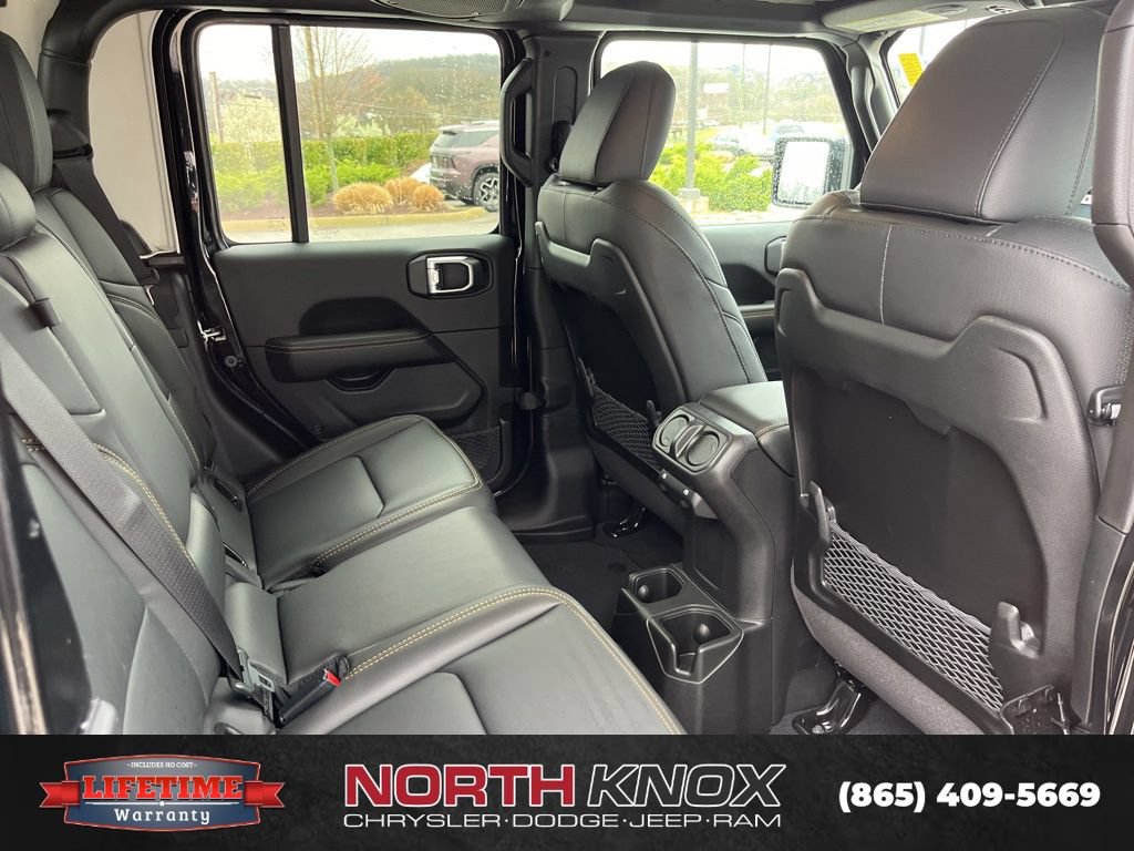 New 2026 Jeep Gladiator Sport AWD/4WD image 24