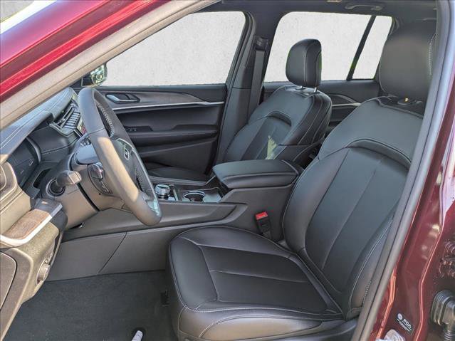 New 2025 Jeep Grand Cherokee Limited w/ Black Appearance Package image 5