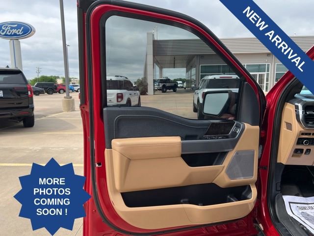 Used 2021 Ford F150 Lariat RWD image 19