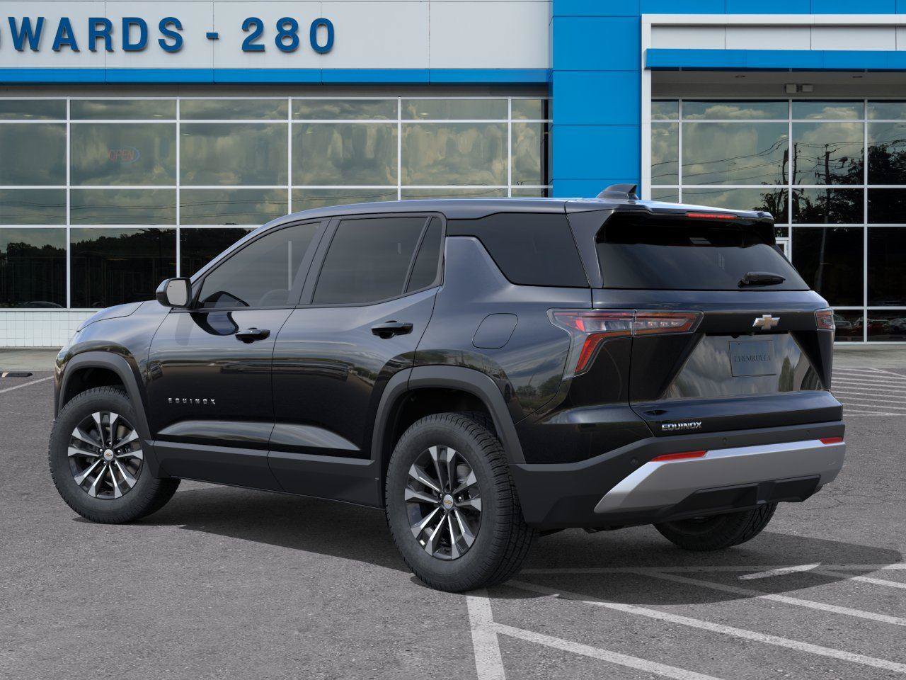 New 2027 Chevrolet Equinox LT w/ Convenience Package II FWD image 3