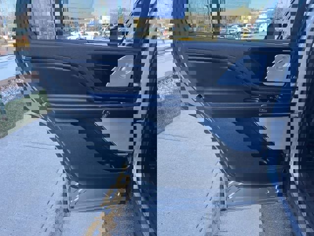 Used 2023 Lincoln Aviator Reserve w/ Equipment Group 201A image 20