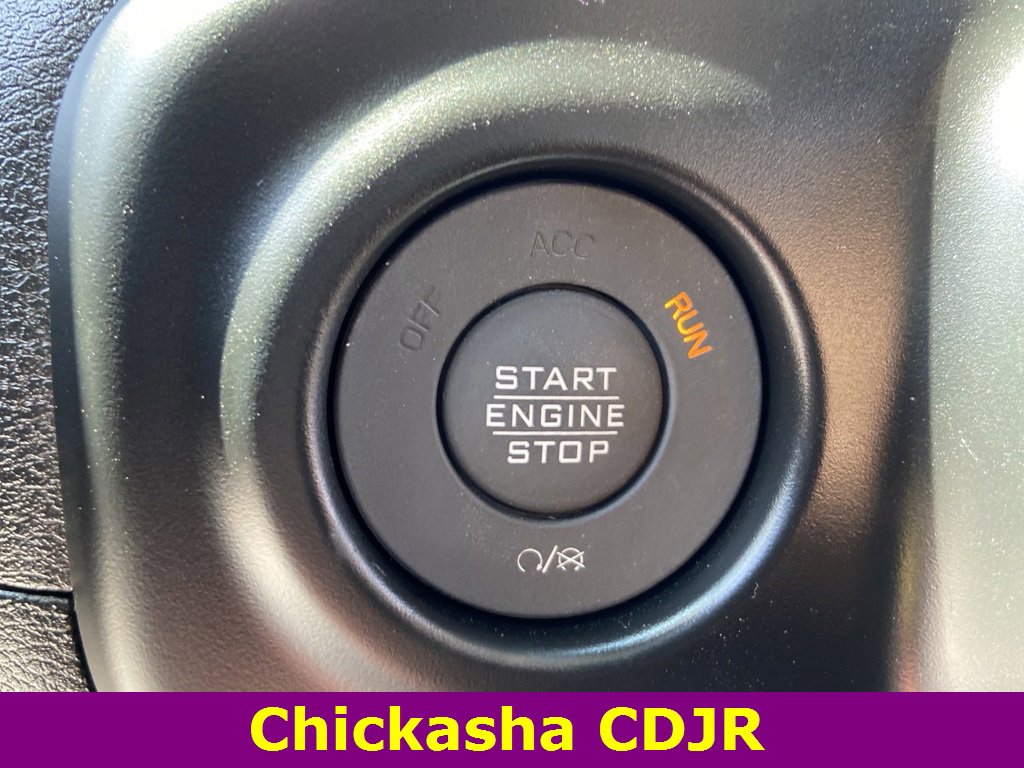 New 2022 Jeep Wrangler Unlimited Rubicon 4xe w/ Cold Weather Group image 16