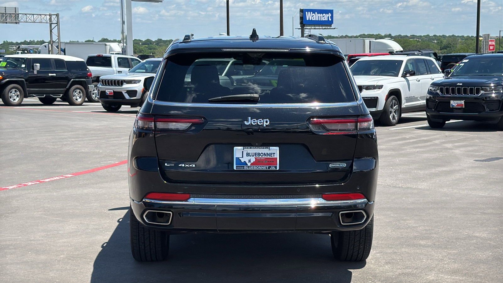 Used 2022 Jeep Grand Cherokee L Overland w/ Luxury Tech Group IV AWD/4WD image 4