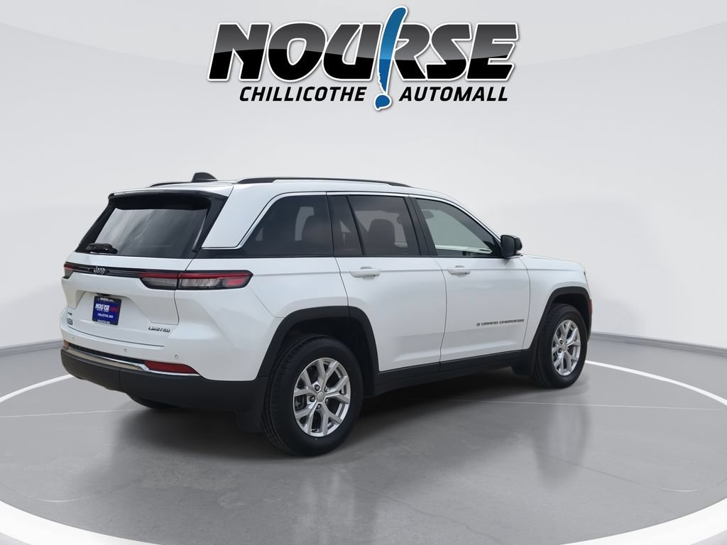 Used 2023 Jeep Grand Cherokee Limited w/ MOPAR Finishing Package AWD/4WD image 8