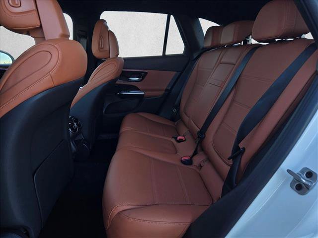 Used 2026 Mercedes-Benz GLC 300 image 15