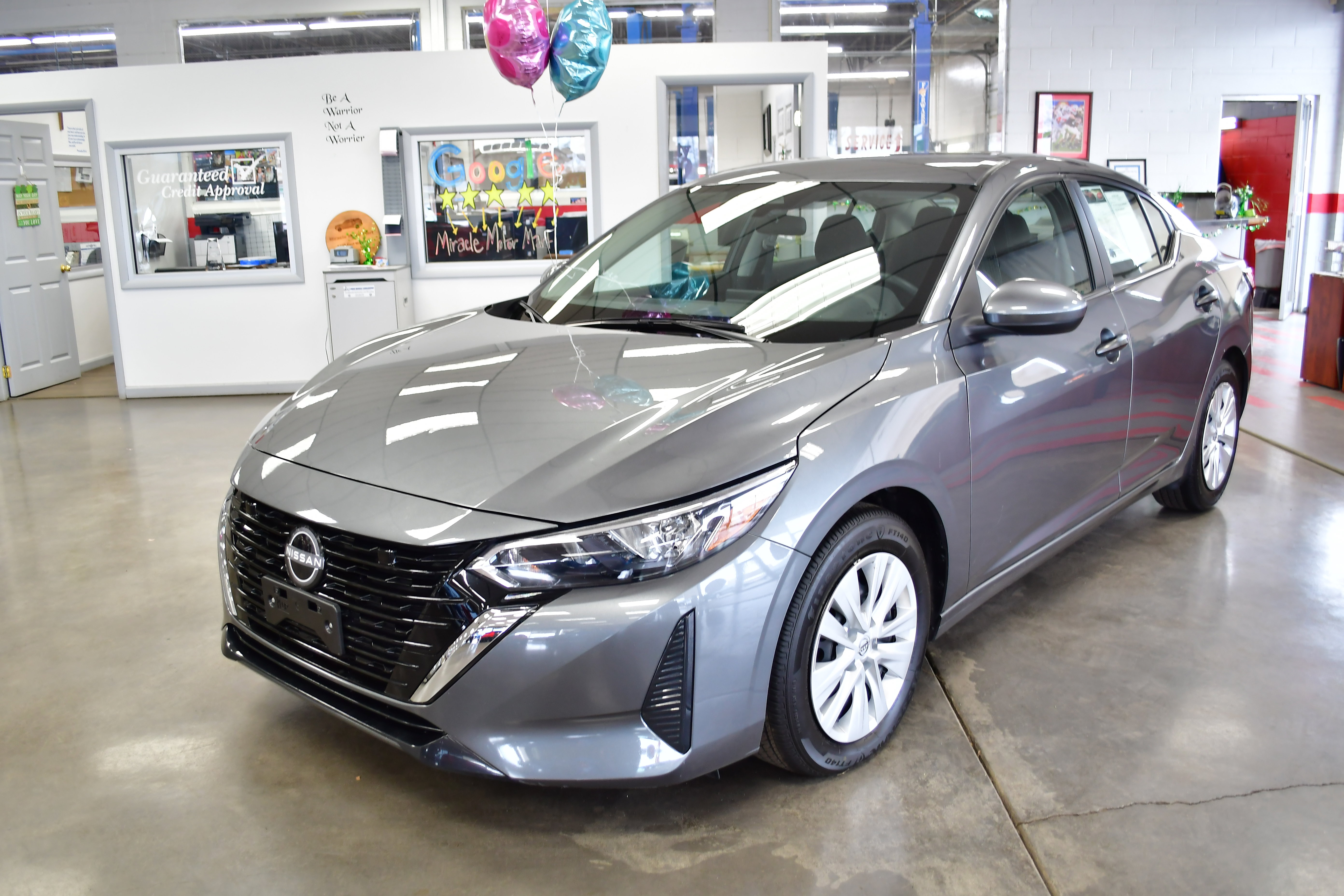 Used 2025 Nissan Sentra S image 4