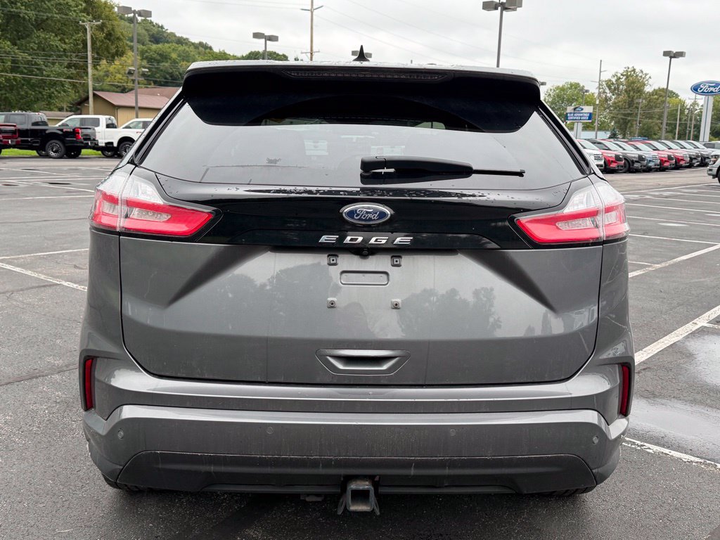 Used 2022 Ford Edge ST-Line w/ Class II Trailer Tow Package AWD/4WD image 6