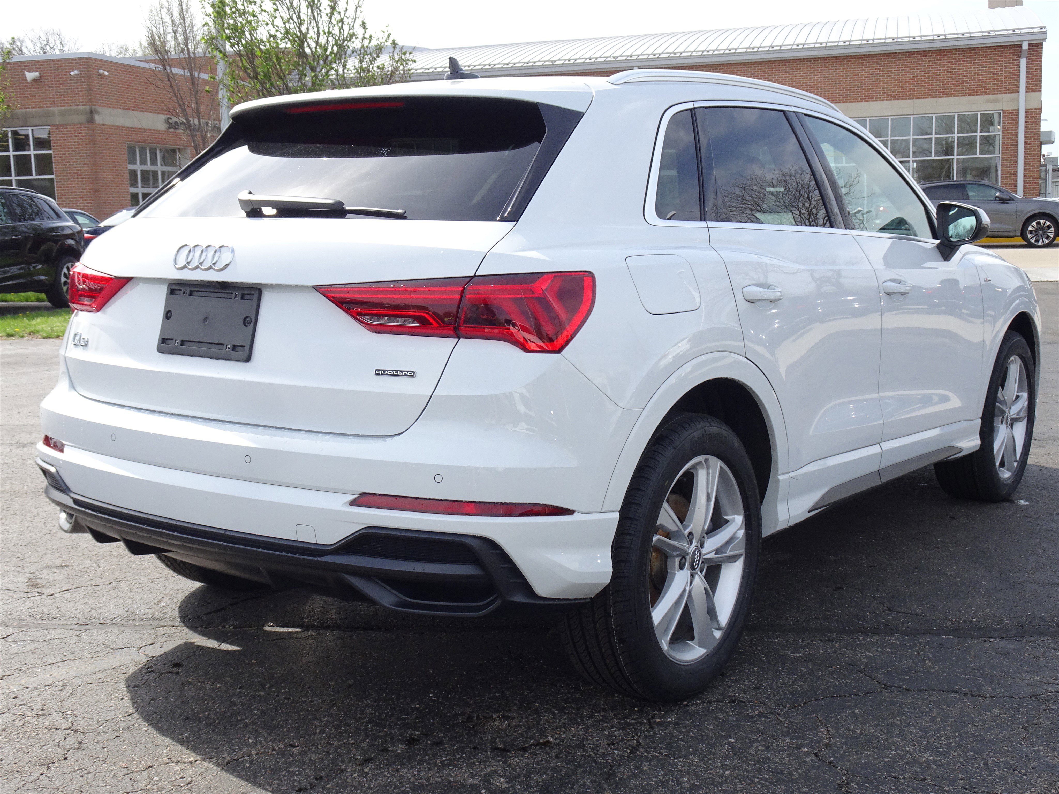 Used 2020 Audi Q3 2.0T Premium image 5