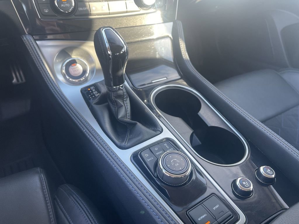 Used 2017 Nissan Maxima SR image 32