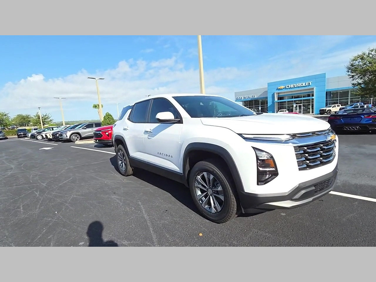 New 2027 Chevrolet Equinox LT w/ LPO, Floor Liner Package FWD image 22