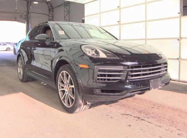 Used 2019 Porsche Cayenne image 3