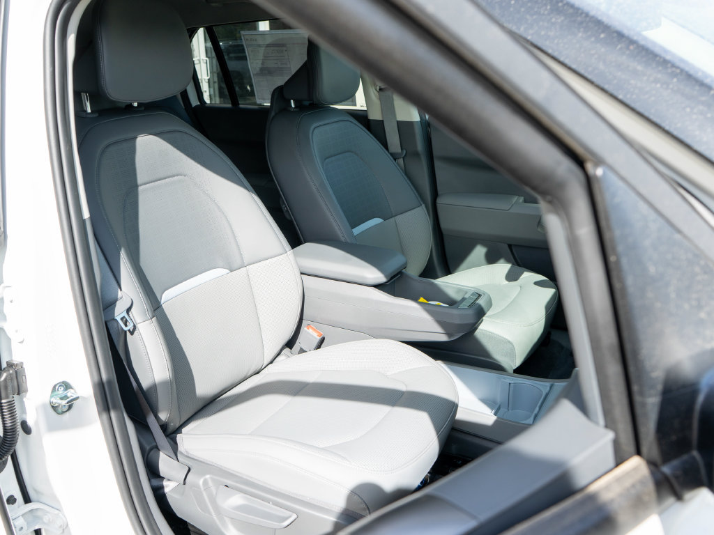 New 2027 Kia EV3 Wind AWD/4WD image 9