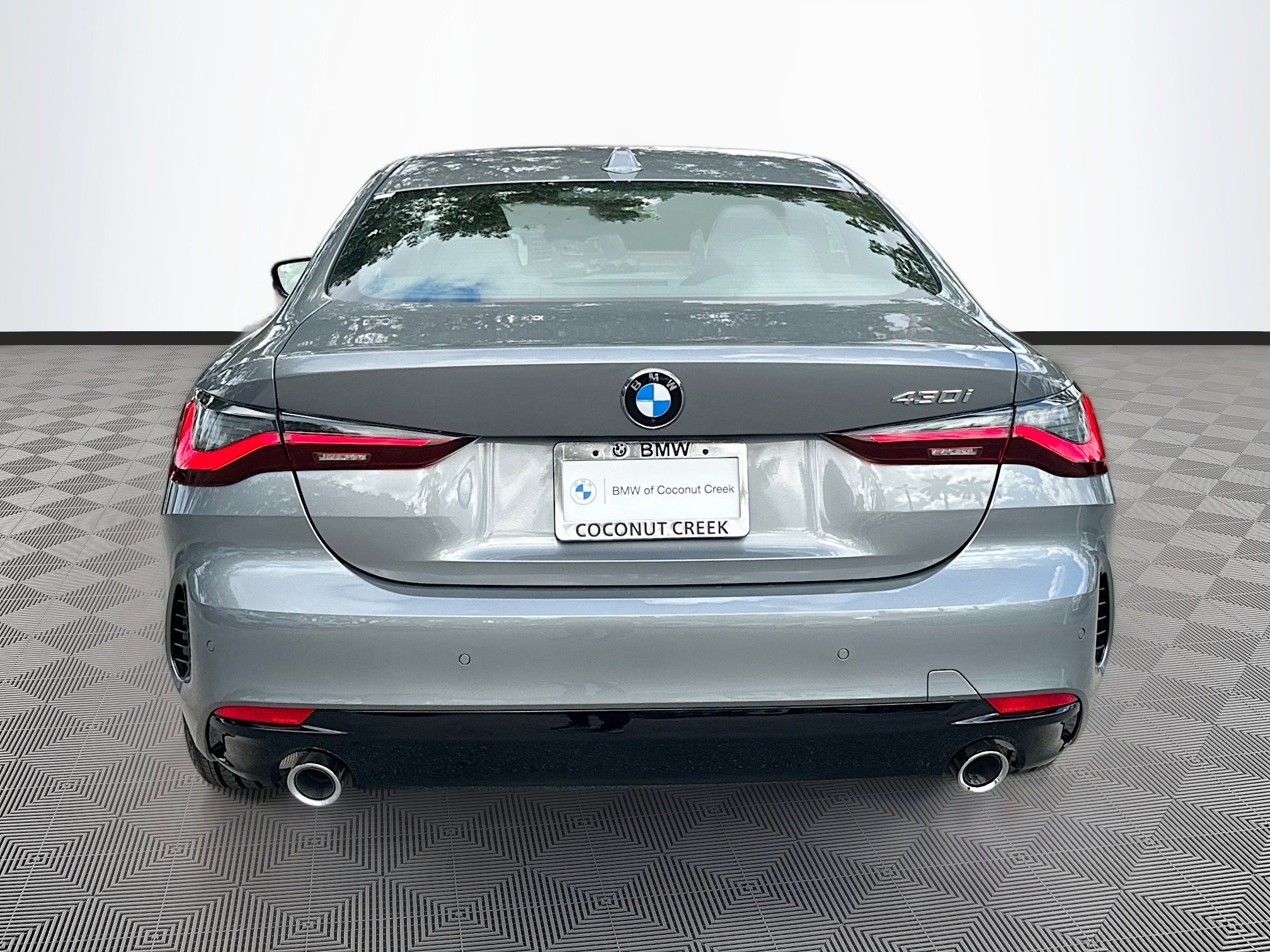 New 2026 BMW 430i Coupe w/ Parking Assistance Package image 5