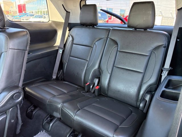 Used 2017 GMC Acadia SLT AWD/4WD image 23