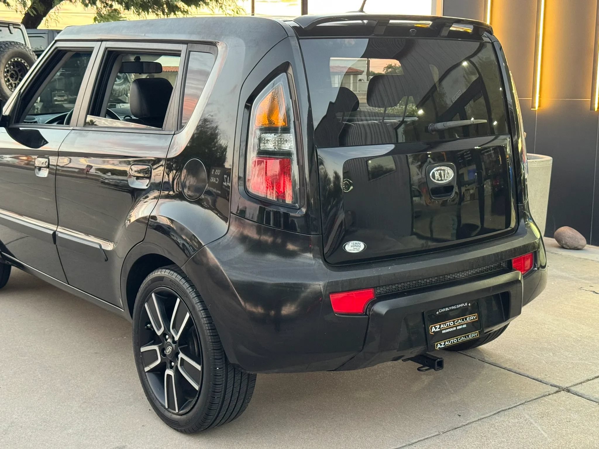 Used 2010 Kia Soul + FWD image 29