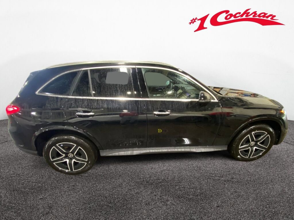 New 2026 Mercedes-Benz GLC 300 GLC 300 image 8